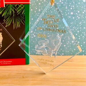 Hallmark Keepsake Ornament * Twelve Days of Christmas * Eight Maids A-Milking